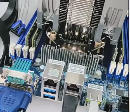 MZ72-HB2 Dual Socket SP3 Mothe - Dual Socket Sp3 Epyc Motherboard 评论和价格